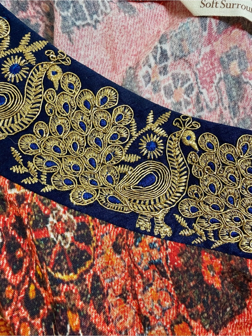 Soft Surroundings Cindra Maxi
Dress Boho Paisley
Embroidered Caftan Size Large - Picture 13 of 15